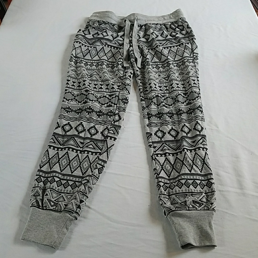 Almost Famous Joggers - Picture 2 of 3